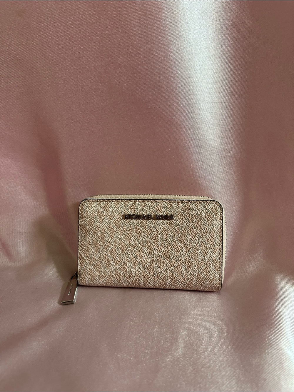 Michael Kors Blush Metallic Zip Wallet